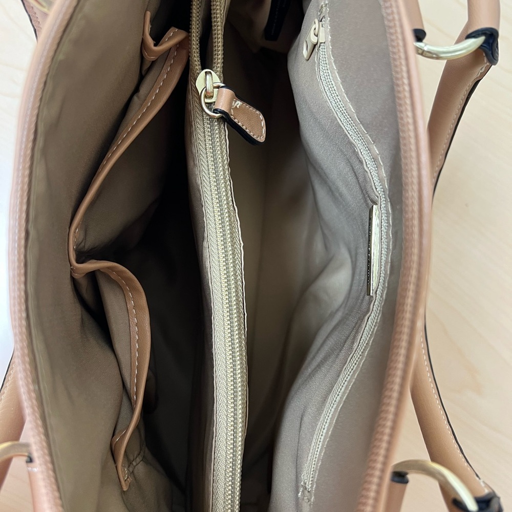 Giani Bernini Tan and Brown Satchel with Elegant Design - Picture 6 of 9